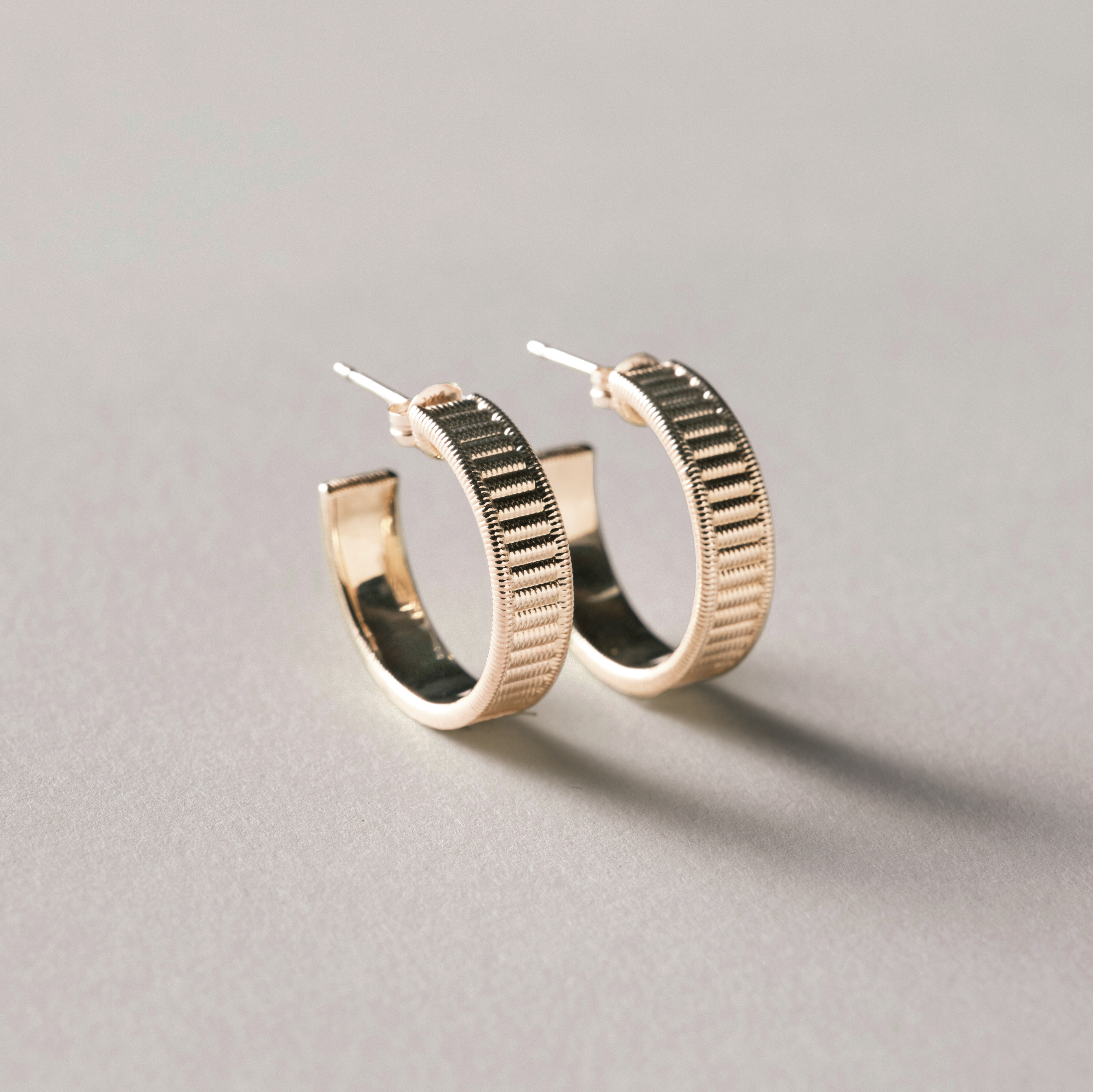 Grosgrain Ribbon Pierce – APARTRY