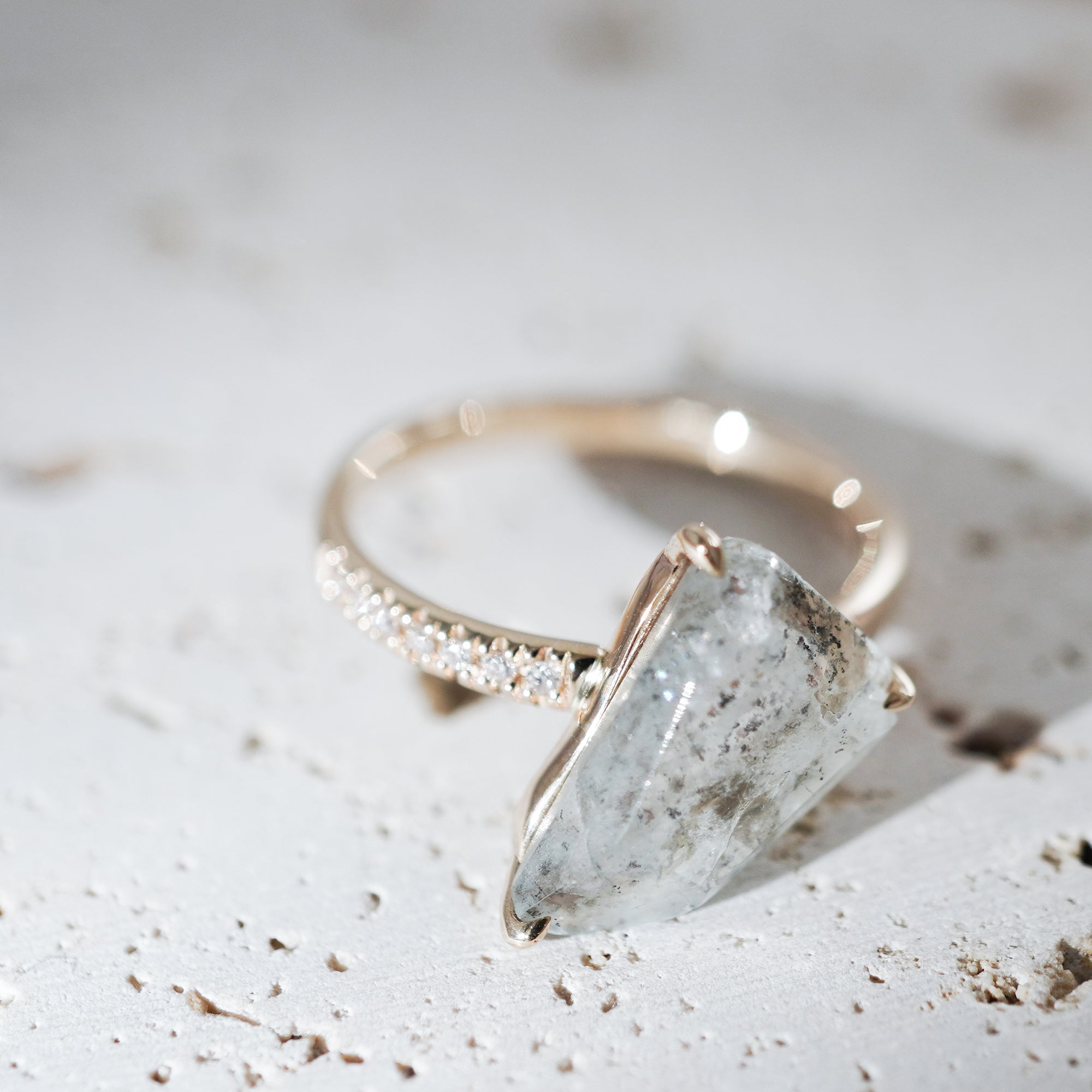 【お値下げ】APARTRY グログランリボンリング Grosgrain Ribbon Ring – APARTRY