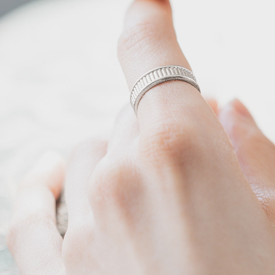 Grosgrain Ribbon Ring – APARTRY